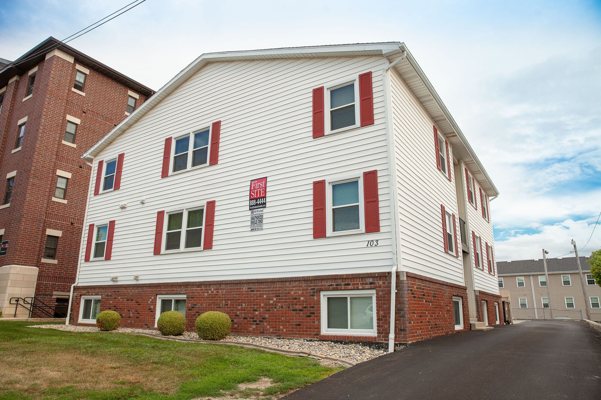 103 W. Locust St