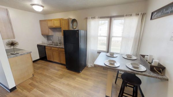 103 W. Locust St