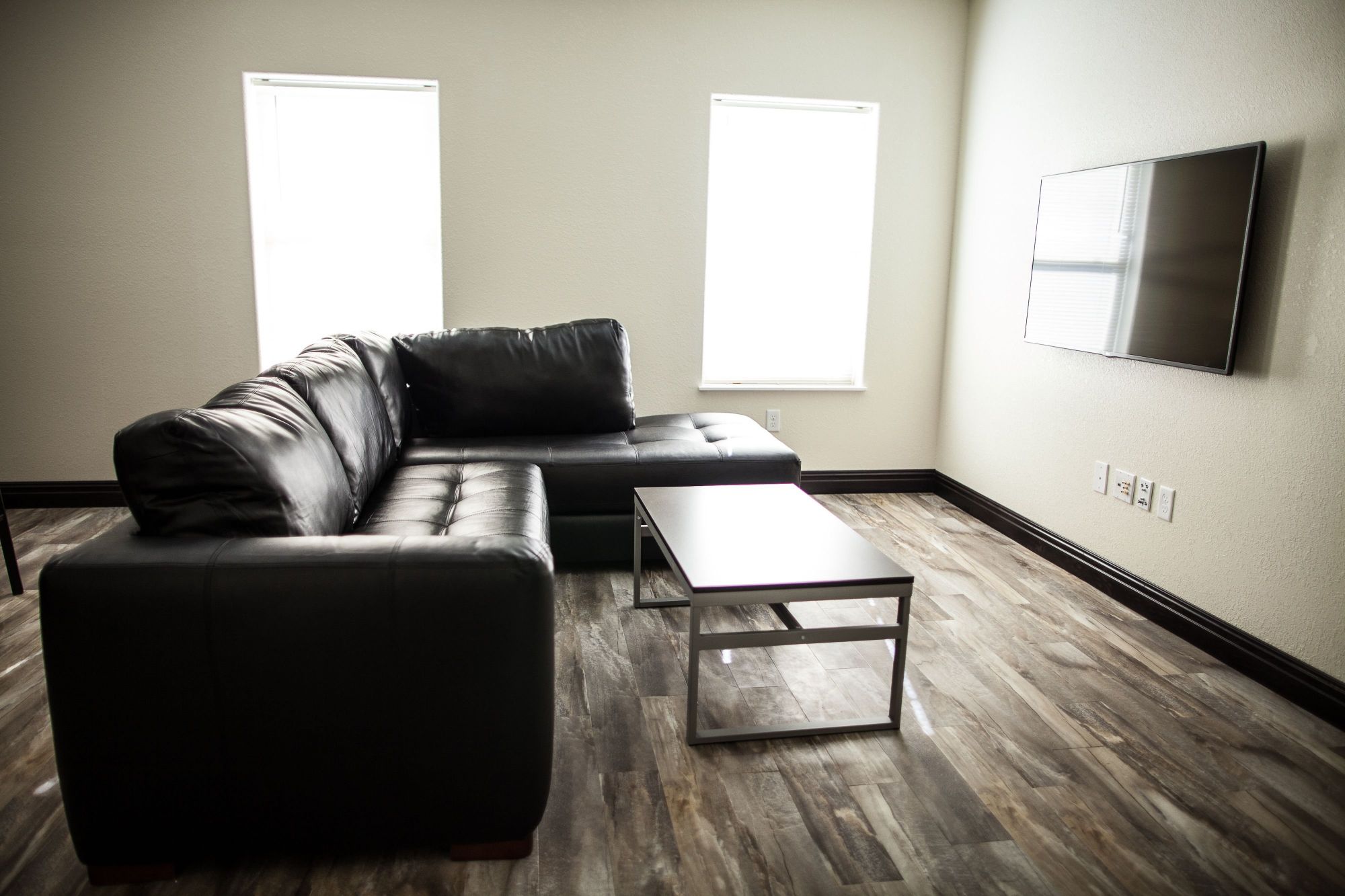 West Wing Apartments