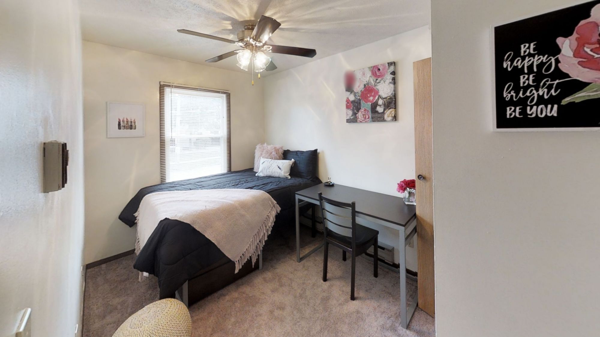 206 W. Locust