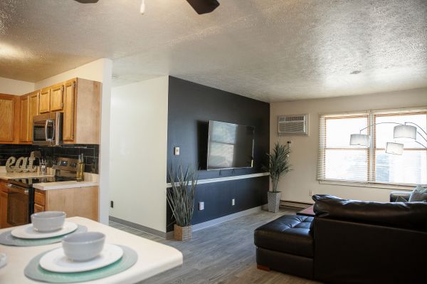 207 W. Willow