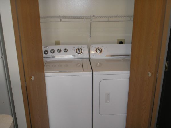 609 Hester