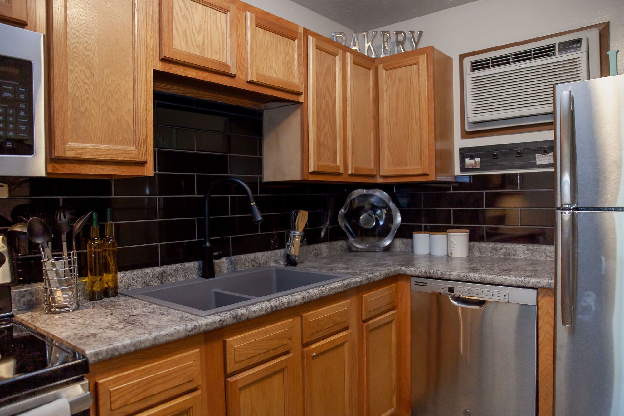 504 Fell St. (Campus View Apts.)