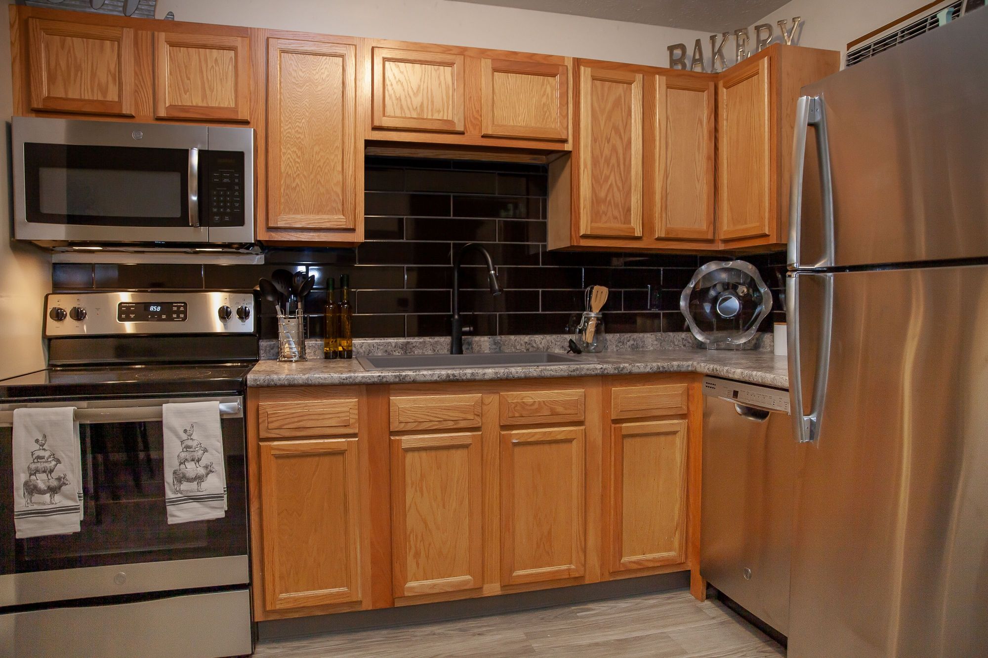 504 Fell St. (Campus View Apts.)