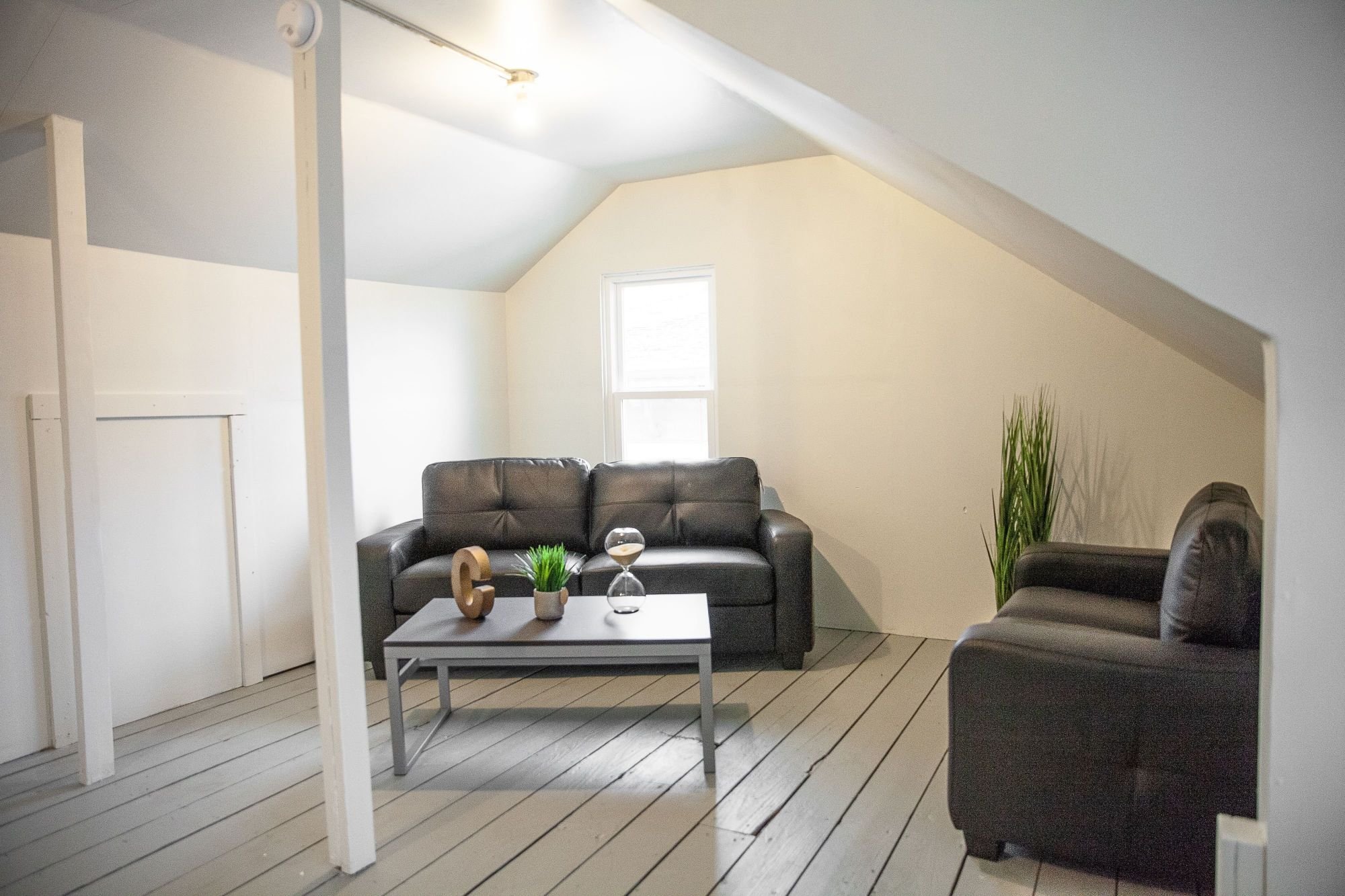 11 Delaine Dr.