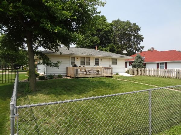 1219 Hovey Ave