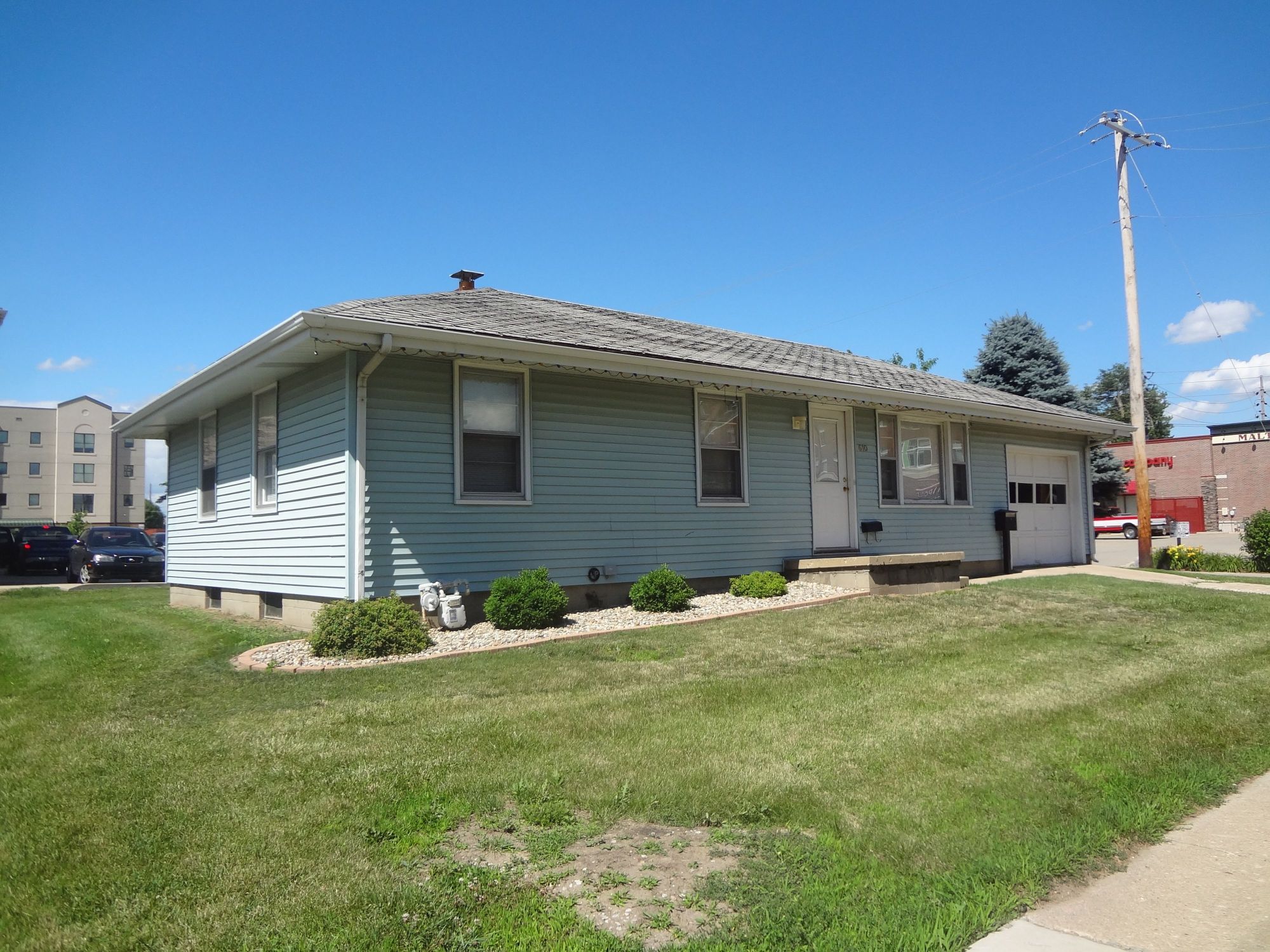 610 Osage St.