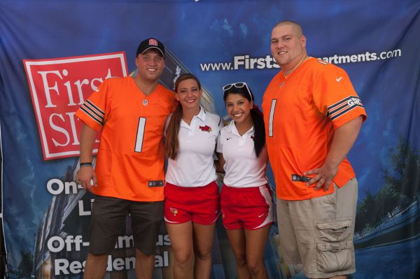 ISU Festival - Photos - Profile