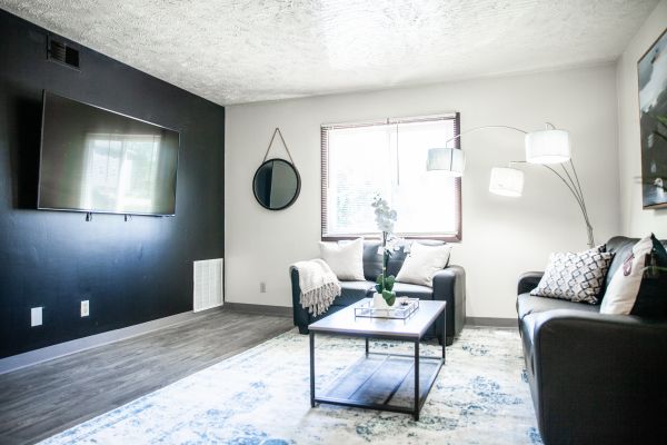 101 W. Phoenix