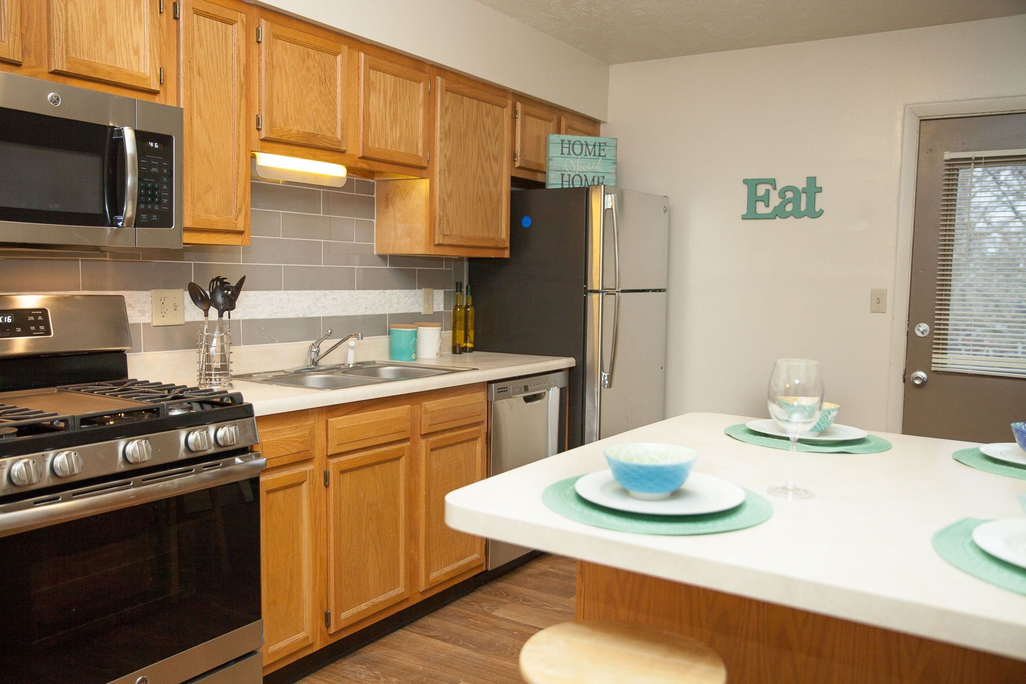 606 S. Linden (Sugar Creek Apartments)