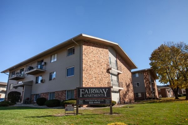 Fairway Apartments 