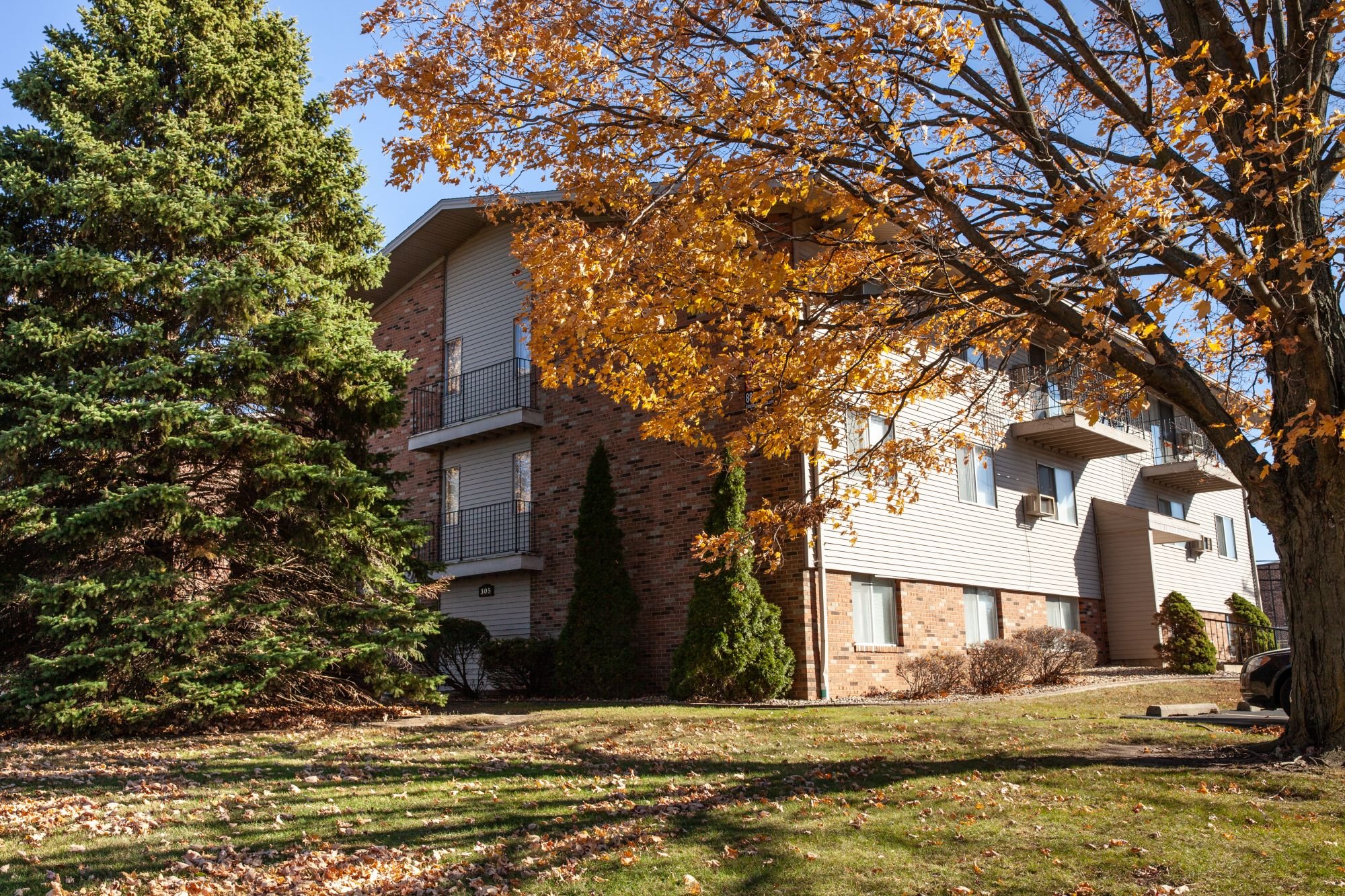 Fairway Apartments