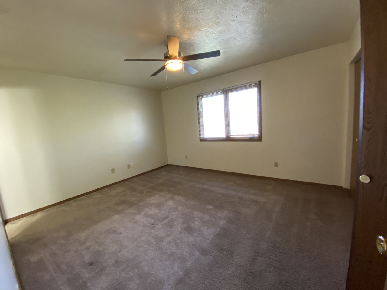 Challis Court Community