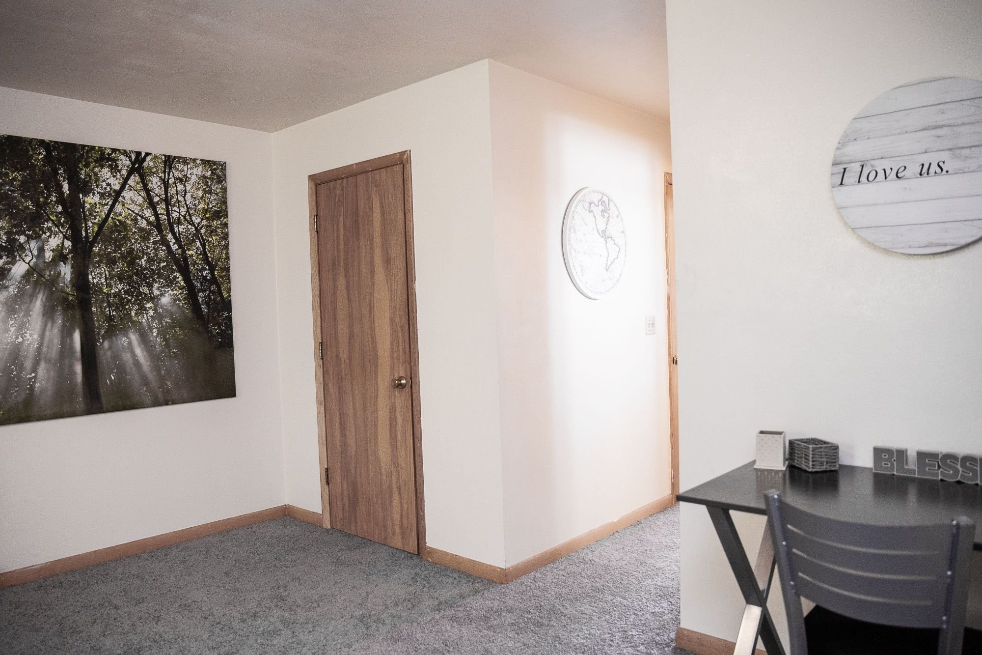 606 Dry Grove