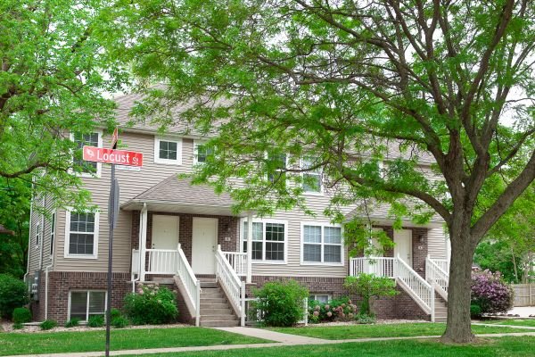 Linden St. Townhomes
