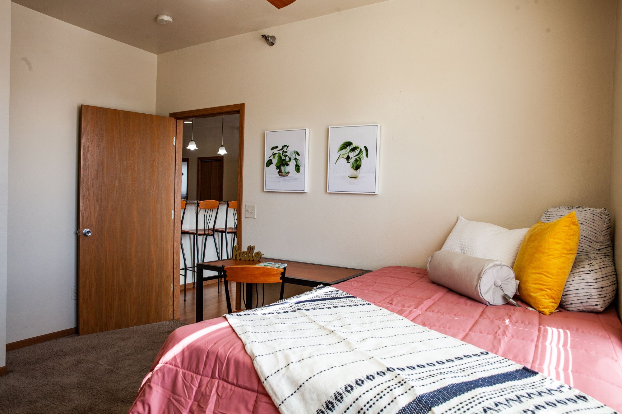 138 Beaufort St. (Uptown Lofts)