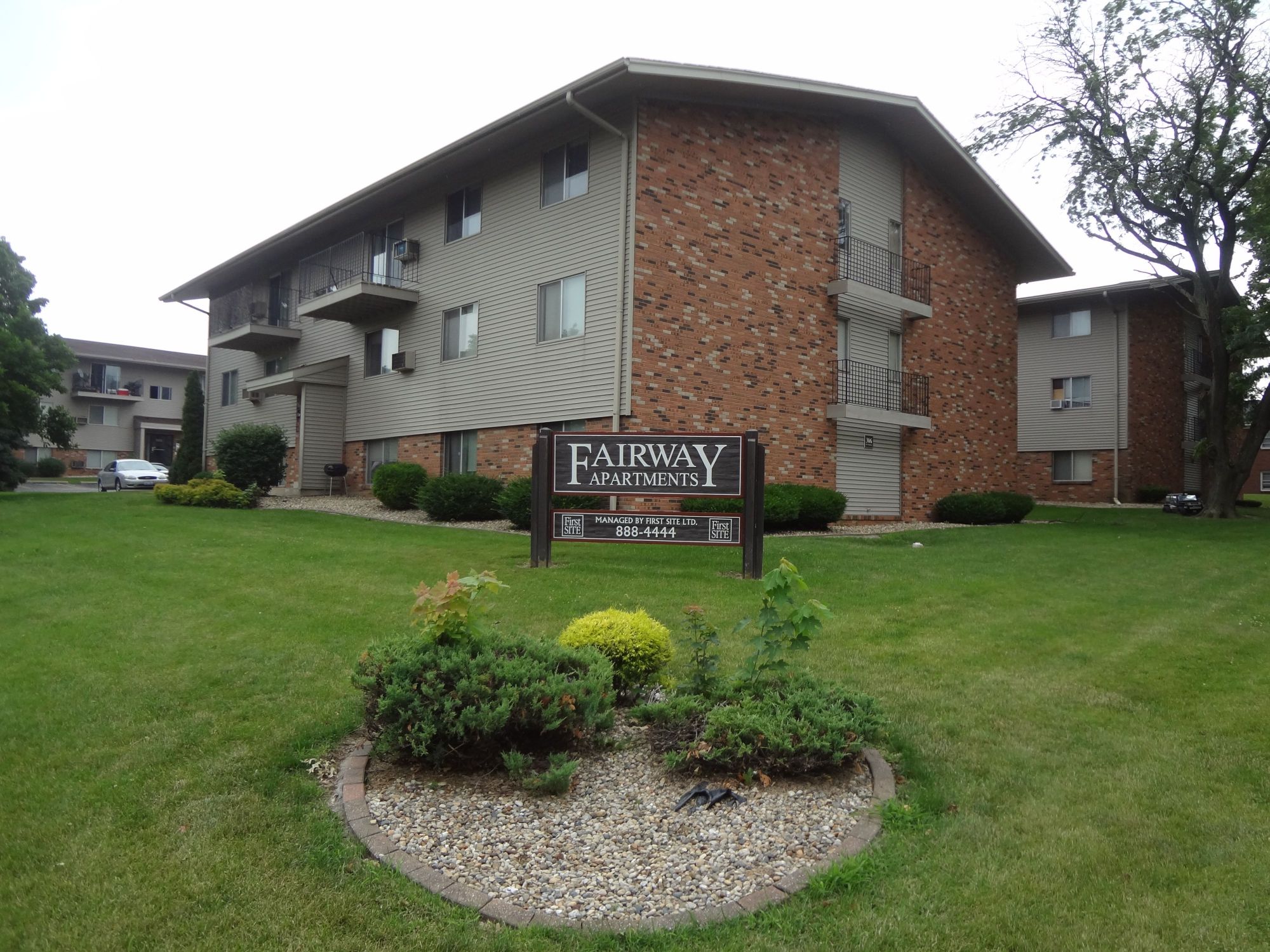 Fairway Apartments