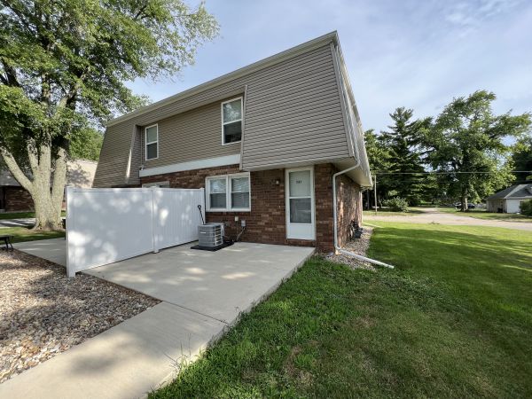 1501 W. Hovey Ave.