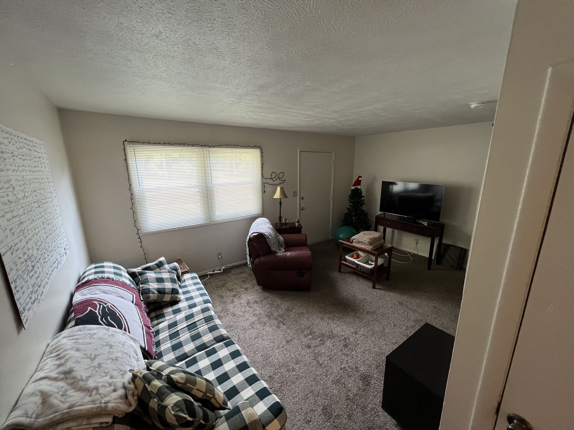 1501 W. Hovey Ave.