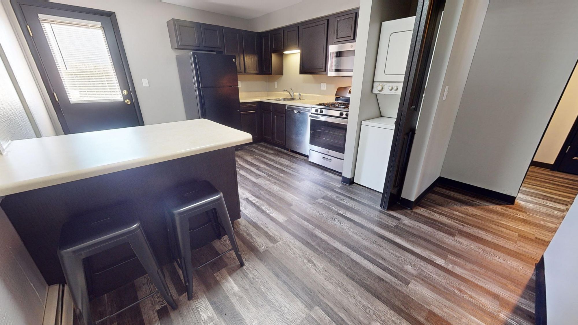 606 S. Linden (Sugar Creek Apartments)