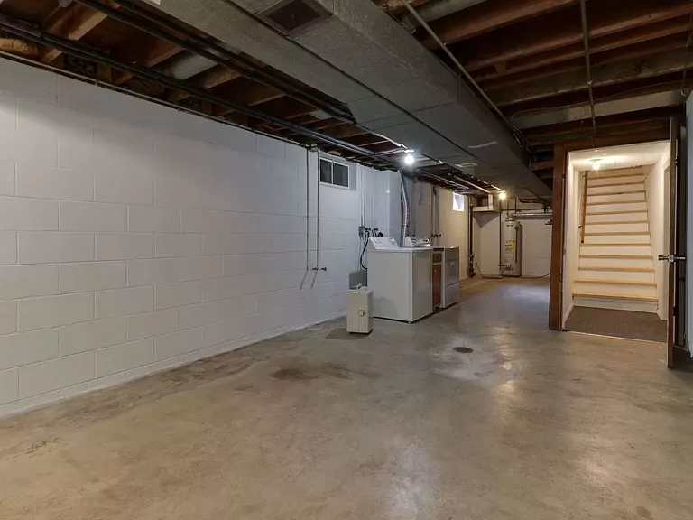 705 Dale St.