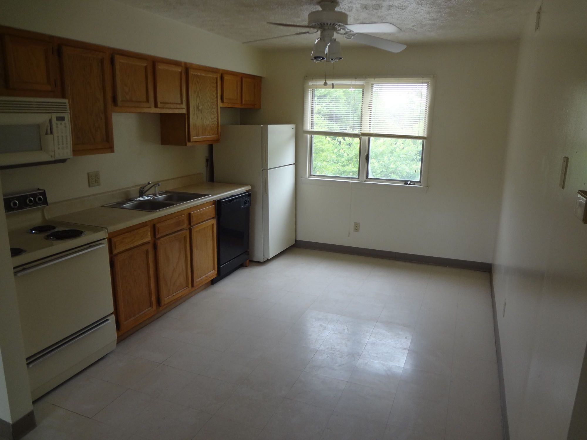 2 Willedrob Dr