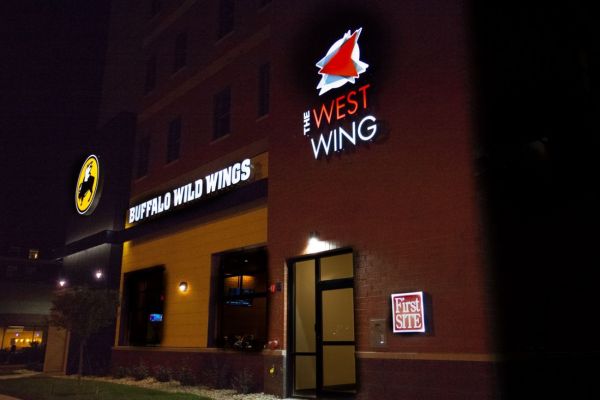 West Wing Apartments 