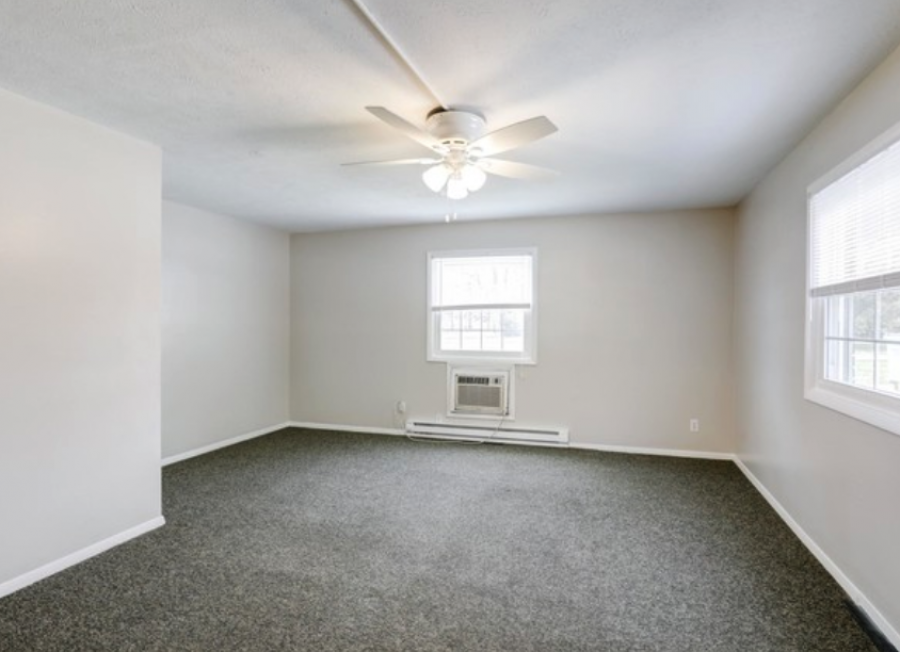 1120 - 1122 W. College Ave