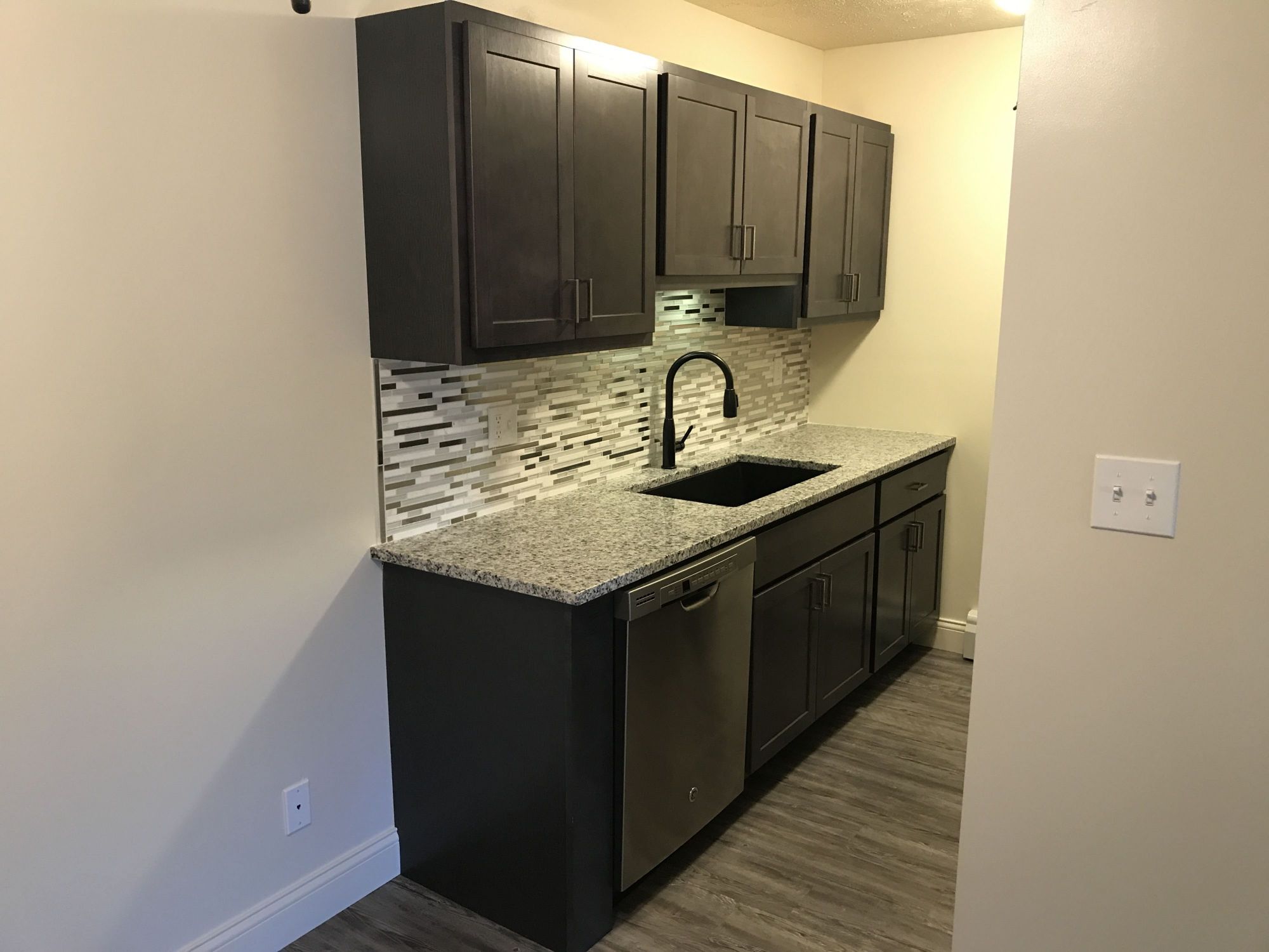 Fairway Apartments 