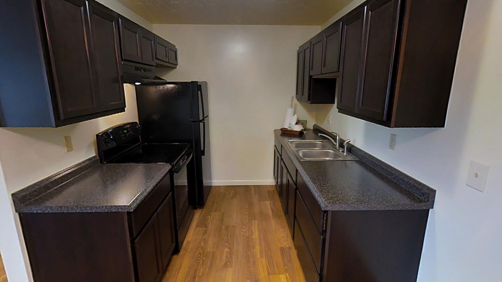 Fairway Apartments 
