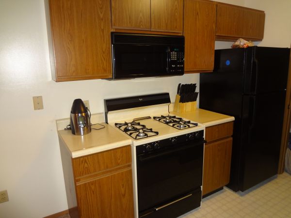 2921 Lisa Dr.