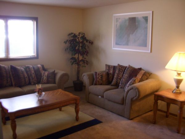 1003 Arlene Court