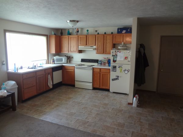 Crestwood (A) Apartments 